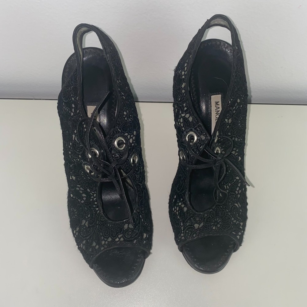 Manolo Blahnik Black Lace Leather High Heels 38 - Picture 4 of 10